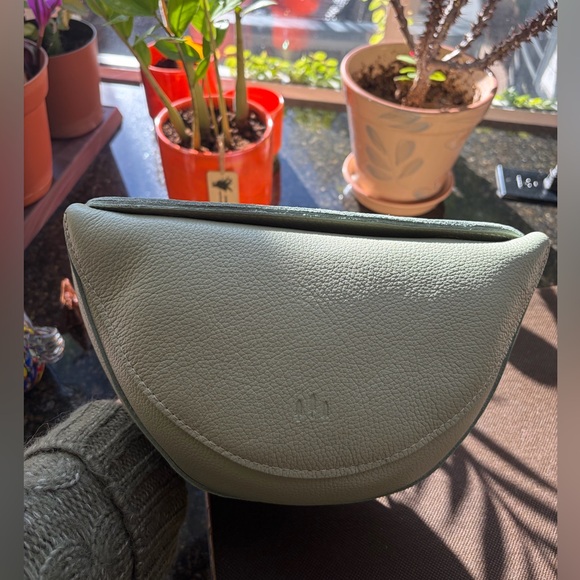 Portland Leather Pistachio Medium Koala Sling Bag - Picture 3 of 11